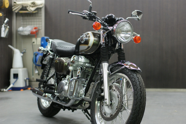 KAWASAKI　W800 コーティング実績画像