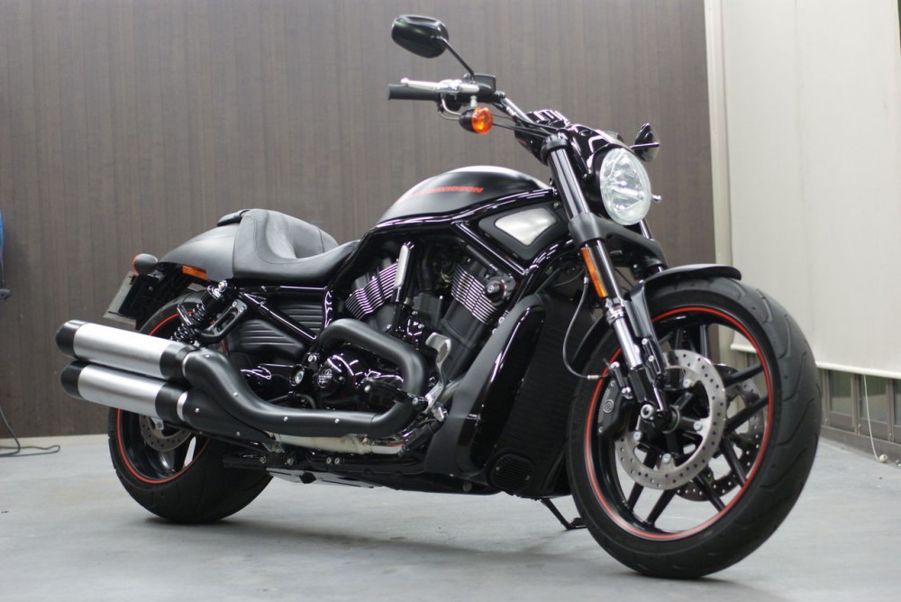 HARLEY-DAVIDSON　V-ROD VRSCDX コーティング実績画像