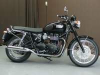 TRIUMPH コーティング実績画像