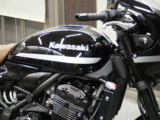 KAWASAKI Z 900 RS コーティング実績画像