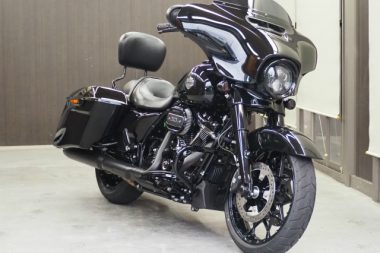 H-D STREETGLIDE SPESIAL FLHXS