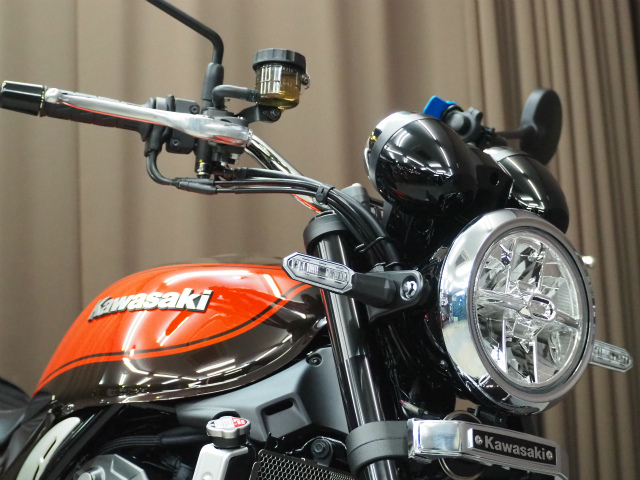 KAWASAKI Z900RS コーティング実績画像