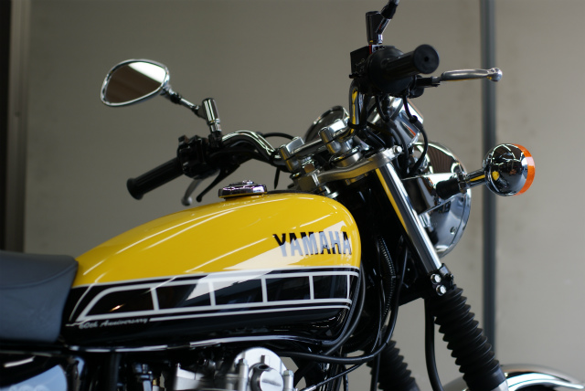 YAMAHA SR 400 コーティング実績画像