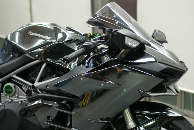 KAWASAKI NINJA H2 コーティング実績画像