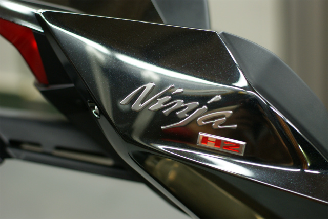 KAWASAKI NINJA H2 コーティング実績画像