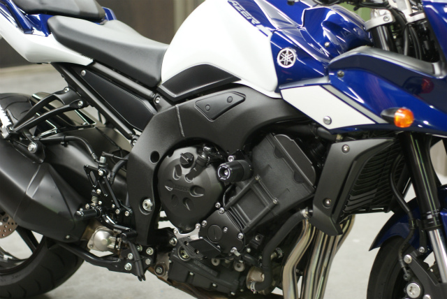 YAMAHA FZ-1 FAZER コーティング実績画像