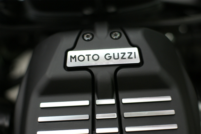 MOTO GUZZI コーティング実績画像