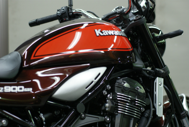 KAWASAKI Z 900 RS コーティング実績画像