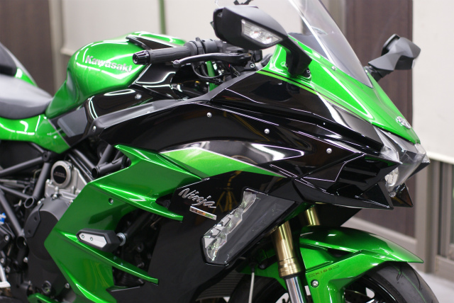 KAWASAKI NINJA H2 コーティング実績画像