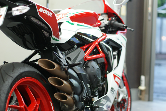 MV AGUSTA F3 675RC コーティング実績画像