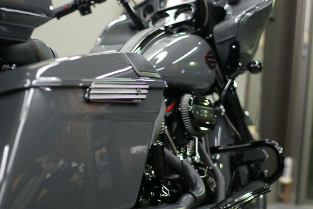 H-D ROAD GLIDE CVO コーティング実績画像