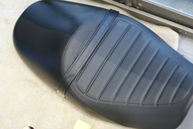 KAWASAKI Z 900 RS CAFE コーティング実績画像