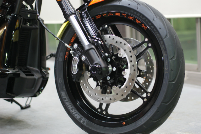 H-D FXDR 114 コーティング実績画像