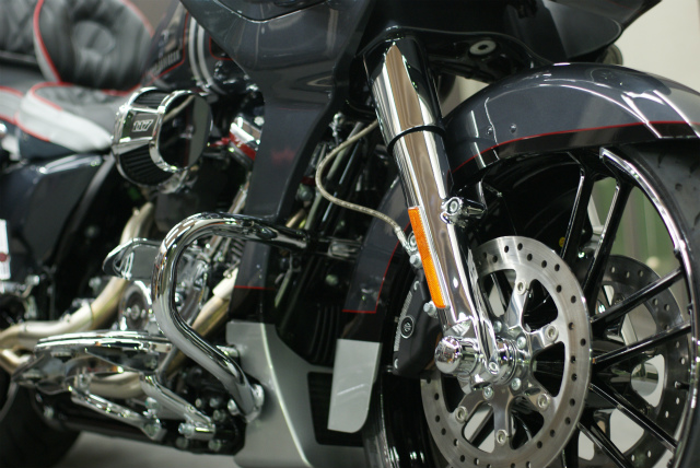 H-D ROAD-GLIDE CVO コーティング実績画像