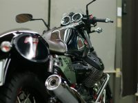 MOTO GUZZI V7 Ⅱ　RACER コーティング実績画像