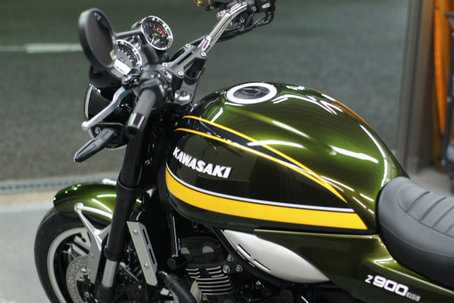 KAWASAKI Z900RS コーティング実績画像
