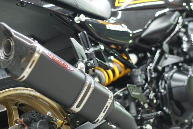 KAWASAKI Z 900 RS コーティング実績画像