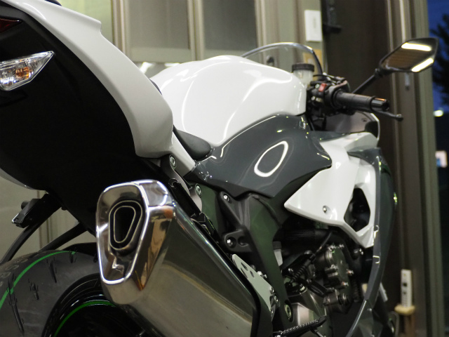 KAWASAKI NINJA ZX-6R コーティング実績画像