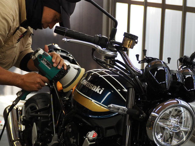 KAWASAKI Z900RS コーティング実績画像