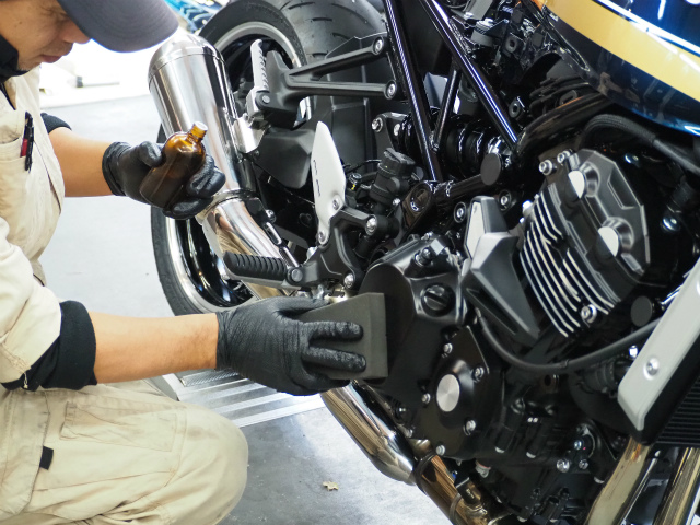 KAWASAKI Z900RS コーティング実績画像