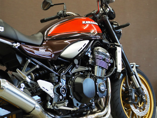 KAWASAKI Z 900 RS コーティング実績画像