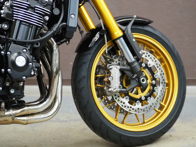 KAWASAKI Z 900 RS SE コーティング実績画像