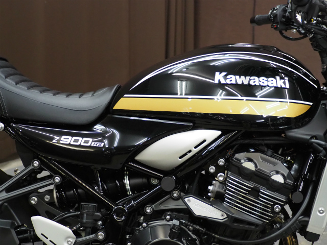 KAWASAKI Z900RS コーティング実績画像