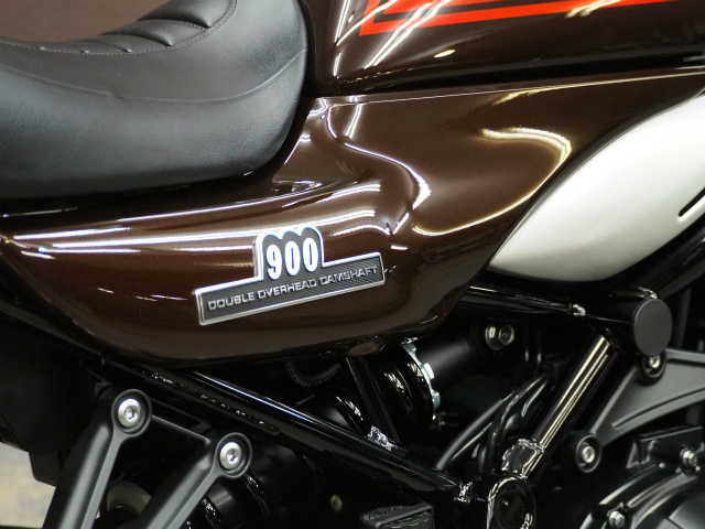 KAWASAKI Z900RS コーティング実績画像
