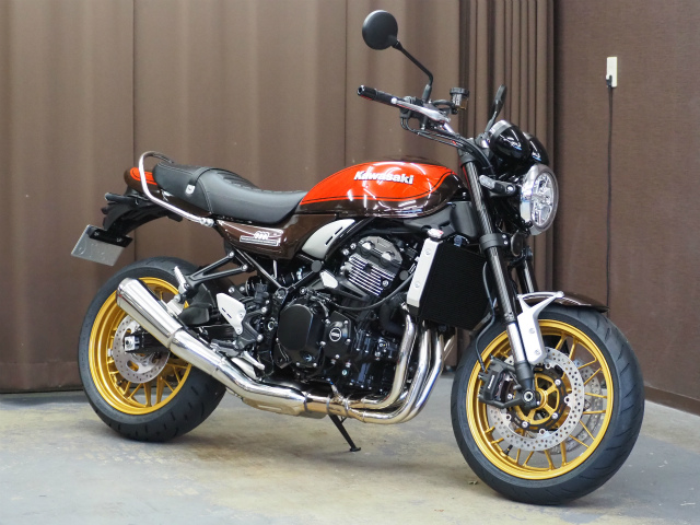 KAWASAKI Z 900 RS コーティング実績画像