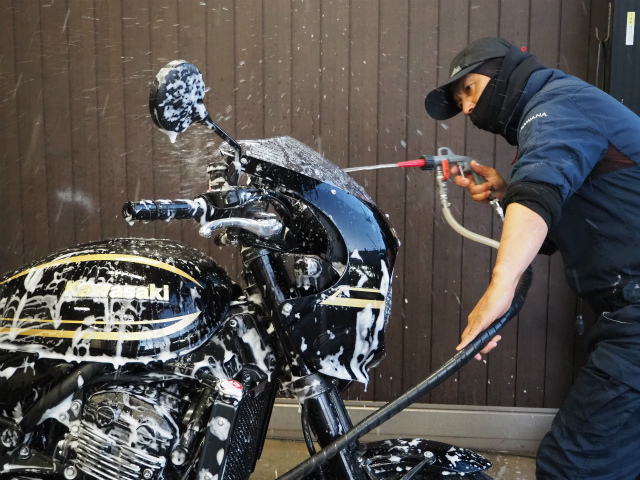 KAWASAKI Z900RS CAFE コーティング実績画像