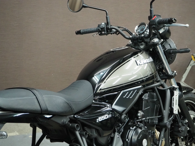 KAWASAKI Z650RS コーティング実績画像