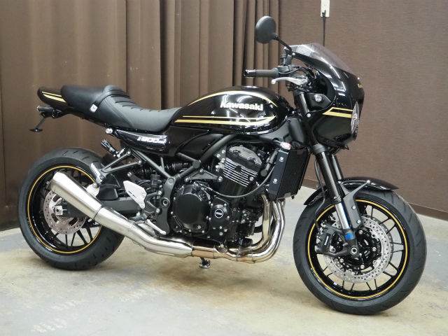 KAWASAKI Z900RS CAFE コーティング実績画像