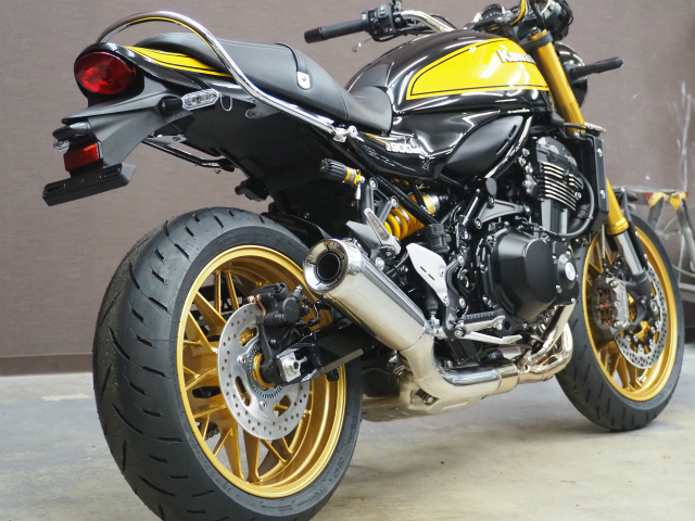 KAWASAKI Z900RS SE コーティング実績画像