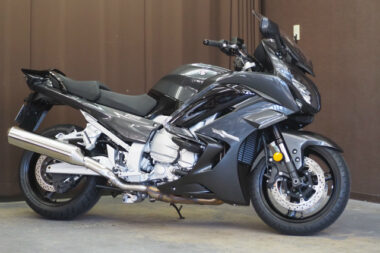 YAMAHA FJR1300